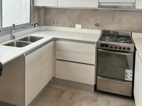 Gregorio De Laferrere 1165 , Piso 8