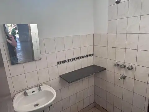 Casa en Alquiler con 1 cochera