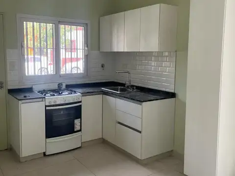 Depto Tipo Casa en Venta en Floresta, USD 112.270