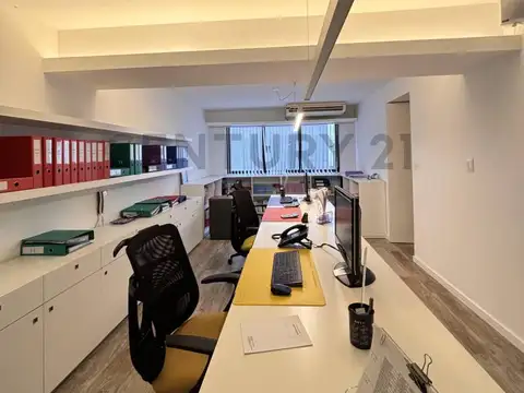 Oficina en Venta en Centro calle 13, USD 195.000