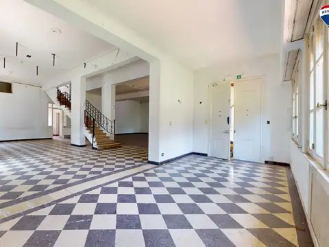 Casa 5 ambientes con 1 baño