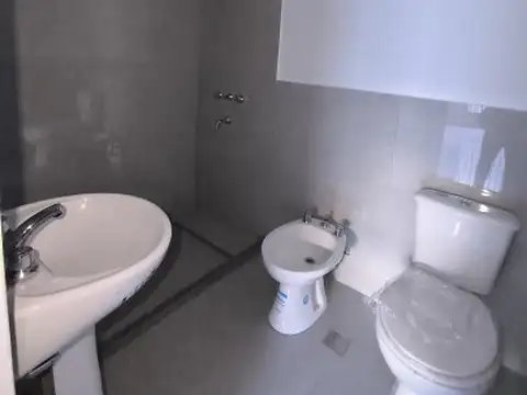 Departamento alquiler Alsina al 400 monoambiente con patio