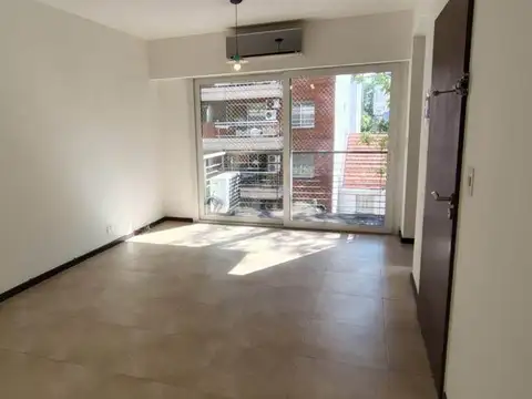 Pacheco 2300, Piso 5