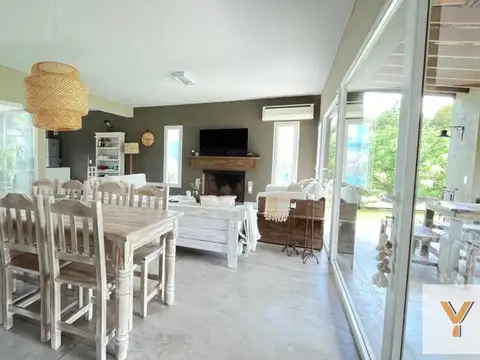 Casa en Venta en Costa Esmeralda, USD 240.000