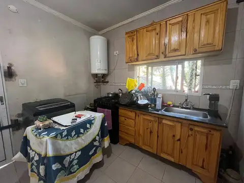 Casa 3 ambientes con 1 baño