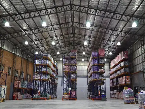 Galpon en Alquiler en Villa De Mayo, USD 9.100