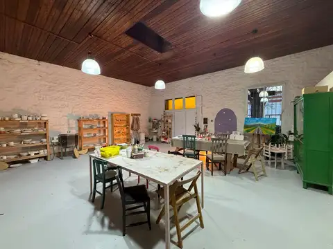 Local en Venta 56 años
