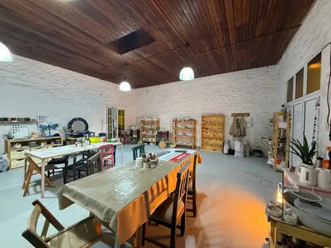 Local en Venta 56 años