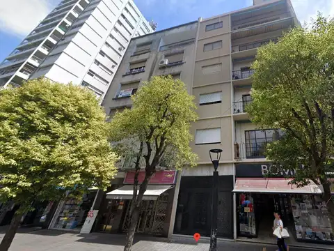 Departamento en venta - 2 dormitorios 1 baño - 75mts2  - La Plata