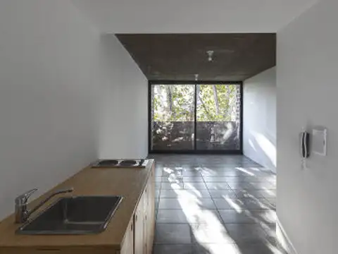 Departamento 8 ambientes con 6 baños