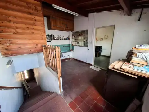 Primera Junta 1500, Piso 1