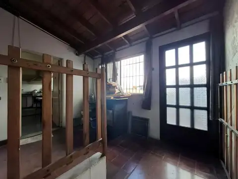 Depto Tipo Casa 2 ambientes con 1 baño