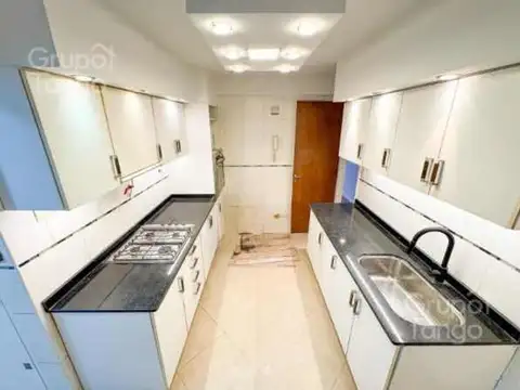 Departamento 4 ambientes con 3 baños