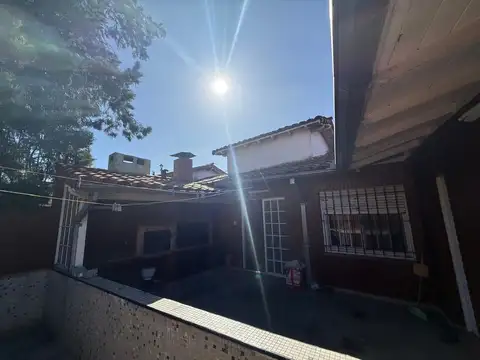 Casa en Venta en Ciudad Jardín del Palomar, USD 187.000