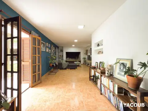 Casa en Venta con 1 cochera