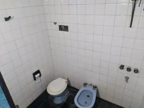 Casa interna en B° Los Hornos 2 Dormitorios. No PH