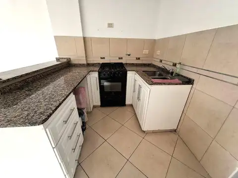 Departamento en Alquiler en Lanus Este, $ 500.000