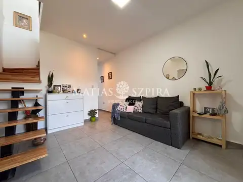 Duplex en venta, Paso del Rey, Moreno
