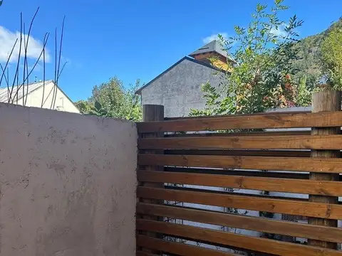 Depto Tipo Casa en Venta con 1 cocheras