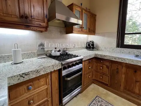 Casa en Alquiler de 5 dormitorios