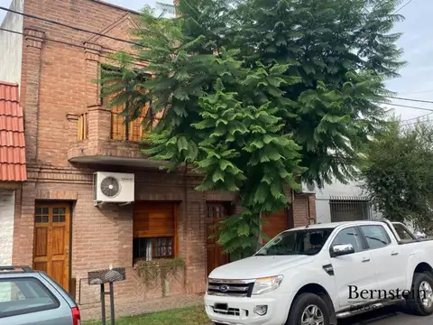PH EN VENTA :: 1º PISO :: 4 AMBIENTES :: RAMOS MEJIA