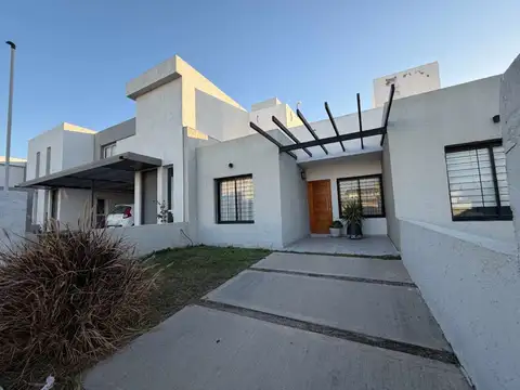 DUPLEX PB 2DORMIT 2BAÑOS SOLARES DE MANANTIALES II