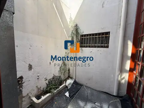 Depto Tipo Casa en Venta con 1 cocheras