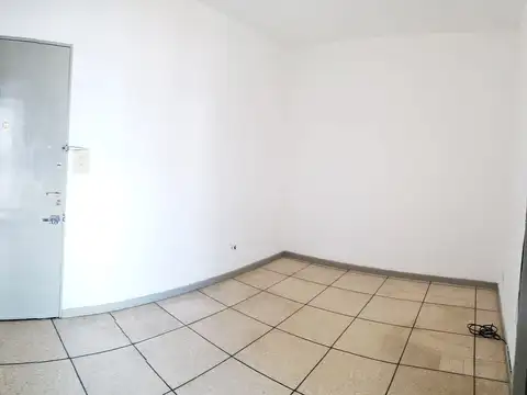 Departamento 2 ambientes con cocina separada 2 Piso por Escalera Aire Acondcionado