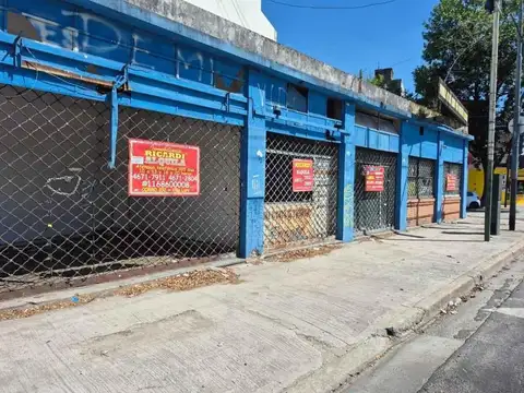 Local en Alquiler Via Pública