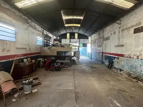 Venta de 2 Galpones Unificados + Casa a Reciclar – Rosario, Santa Fe
