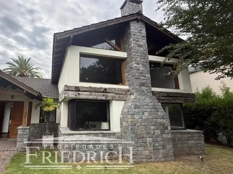 Casa en Venta -  Country Banco Provincia