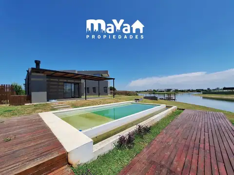 CASA EN VENTA - SAN SEBASTIAN A LA LAGUNA