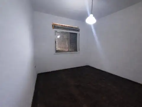 Casa en Alquiler con 1 cochera