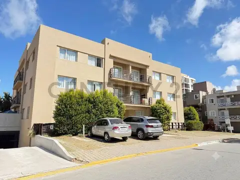 DEPARTAMENTO EN VENTA EN PINAMAR CENTRO