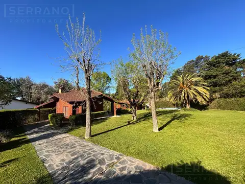 Alquiler temporal , casa 4 amb sobre lote de 1500 m2. Parque Sakura, Exaltacion de la Cruz