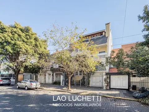 VENTA! Casa 700m2 y gran Jardin con Pileta! BELGRANO R!!