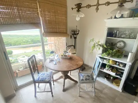 Departamento 6 ambientes con 2 baños