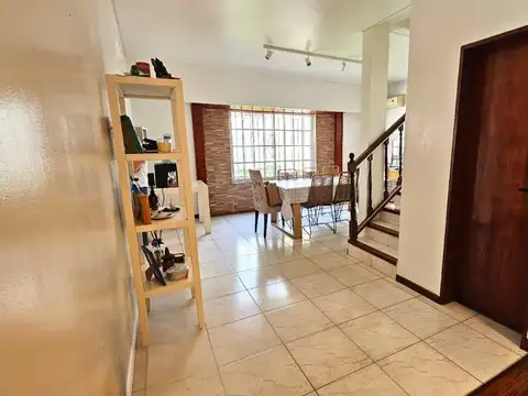 Casa en Alquiler en Villa Pueyrredon, $ 3.500.000