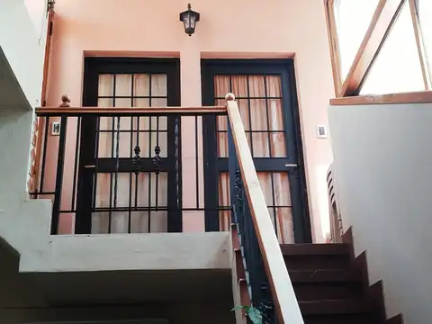 Depto Tipo Casa en Venta 46 años