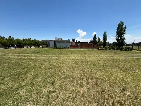 Lote en Country Santa Catalina Río IV