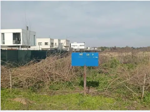 Terreno en Venta en City Bell, USD 60.000