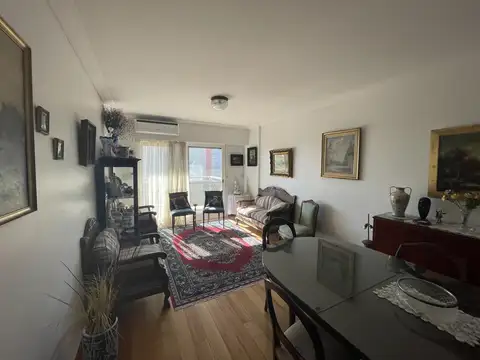 Departamento en Alquiler con 1 cocheras