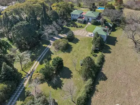 Casa 5 ambientes con 3 baños