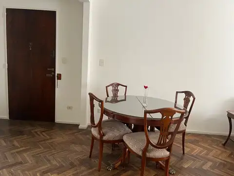 Departamento en Alquiler en Recoleta, $ 850.000