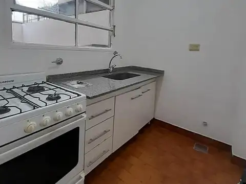 Departamento 3 ambientes con 1 baño