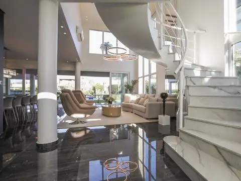Casa en Venta en Nuevo Quilmes, USD 1.449.000