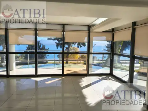 Exclusivo departamento con vista al lago