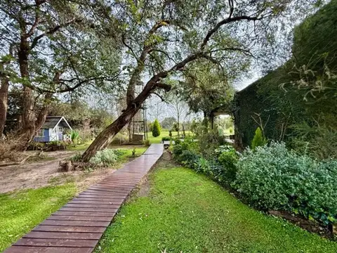 Casa En Venta En La Ranita Club De Campo - Lujan