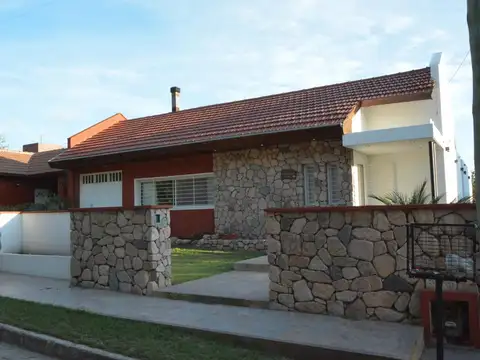 Casa en Venta en Nuevo Merlo, USD 199.900