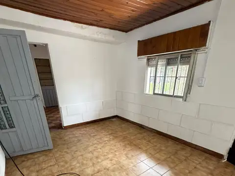 Casa en Alquiler en Quilmes Oeste, $ 500.000
